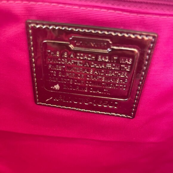 Coach Poppy Hearts Graffiti Tote - Picture 6 of 7